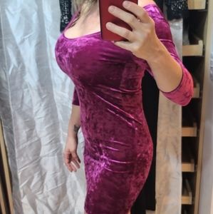 4/$20 Fuschia velvet mini dress nwt
